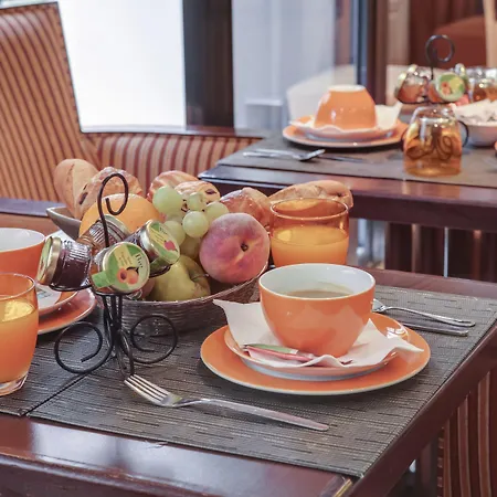 Vaneau Saint Germain Hotel Paris