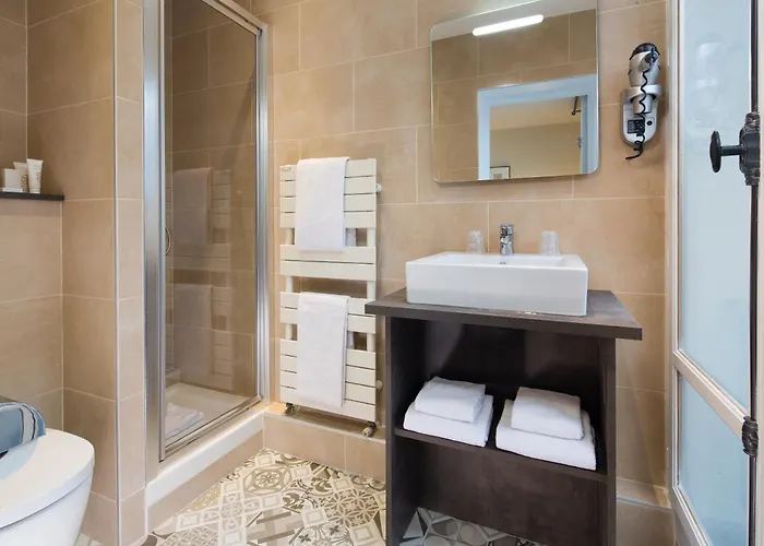 ホテル ヴァノー サン ジェルマン