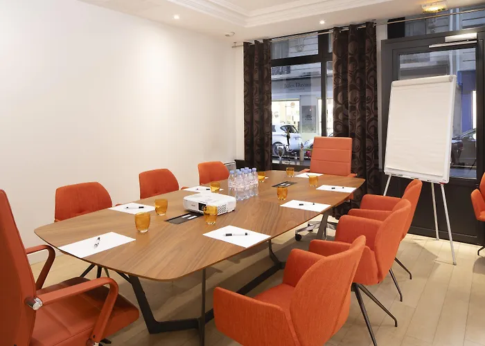 ホテル ヴァノー サン ジェルマン パリ