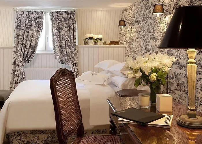 ホテル ヴァノー サン ジェルマン 3*